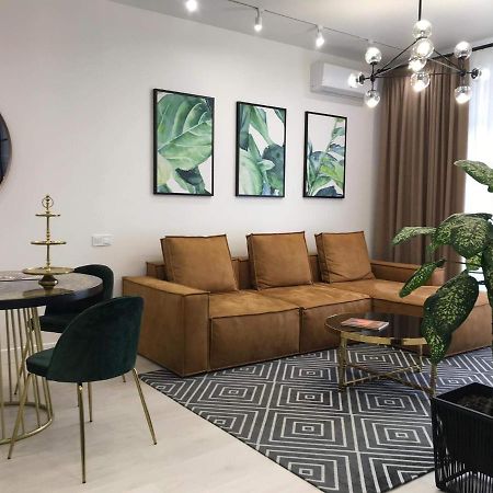 *Luxury Apartment In The City Center* キエフ エクステリア 写真