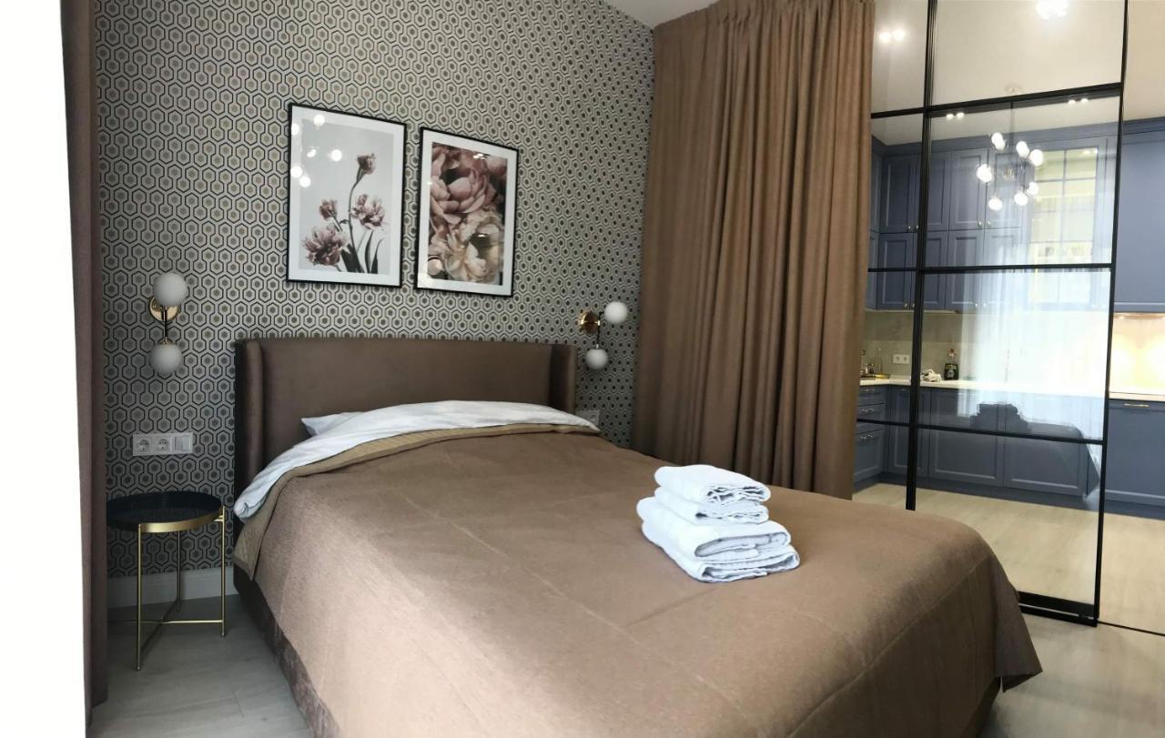 *Luxury Apartment In The City Center* キエフ エクステリア 写真