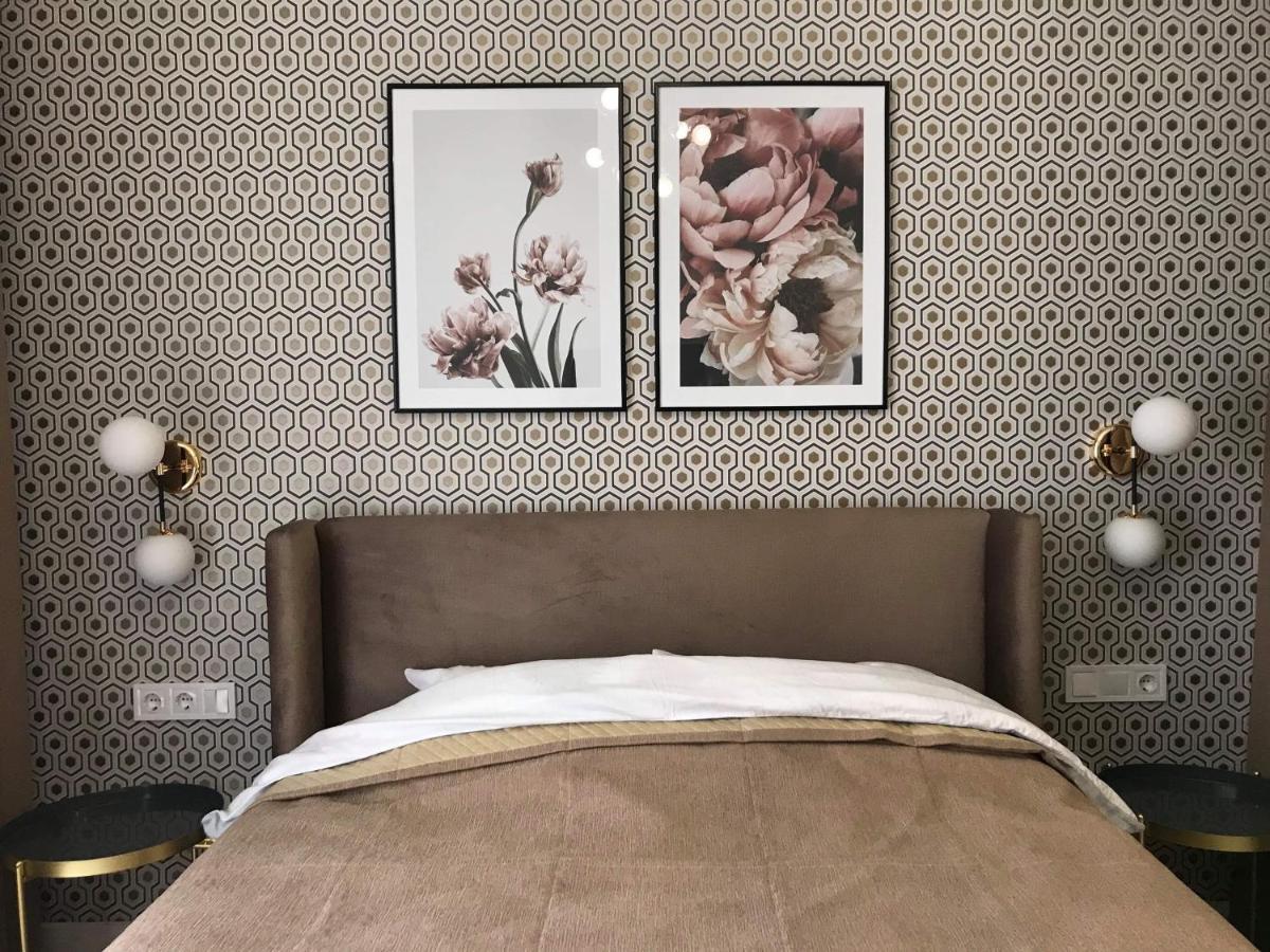 *Luxury Apartment In The City Center* キエフ エクステリア 写真